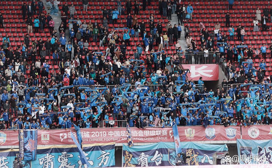 18强赛落幕:卡塔尔落差最大 印尼成唯一黑马 18强赛落幕:卡塔尔落差最大 印尼成唯一黑马