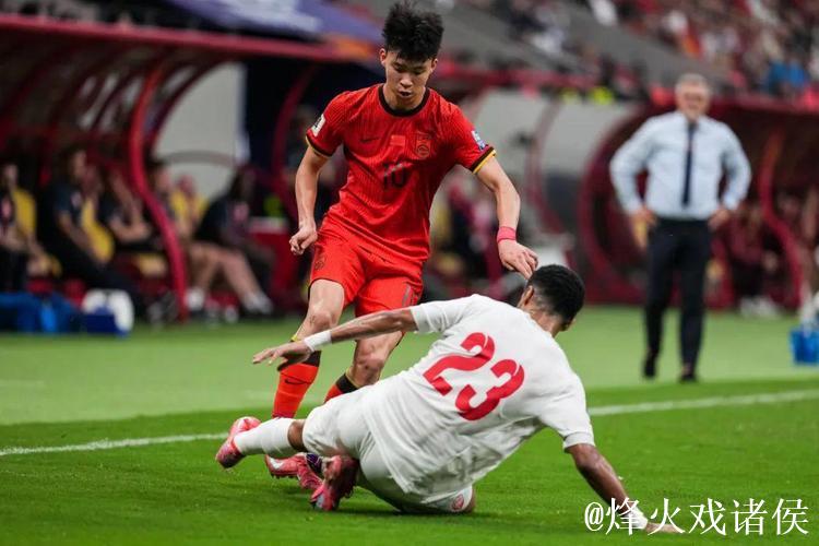 18强赛落幕:卡塔尔落差最大 印尼成唯一黑马 18强赛落幕:卡塔尔落差最大 印尼成唯一黑马